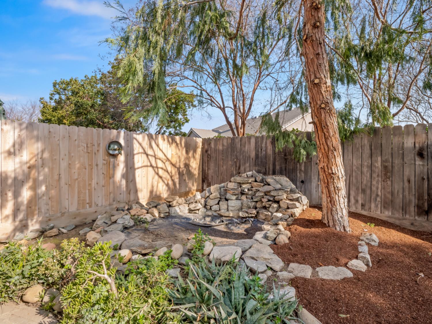 637 Coventry Ave, Clovis, CA 93611