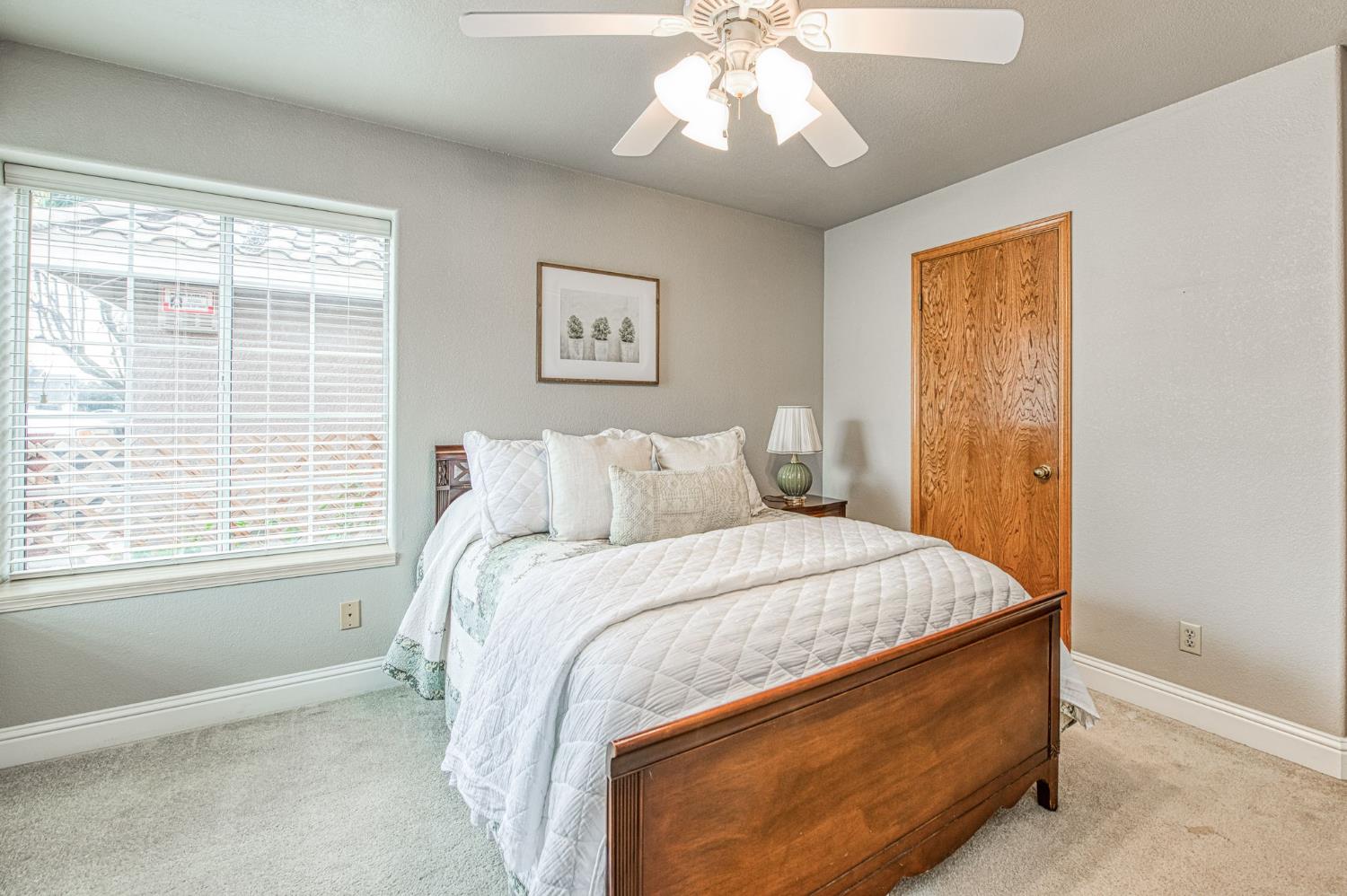 753 Bedford Ave, Clovis, CA 93611