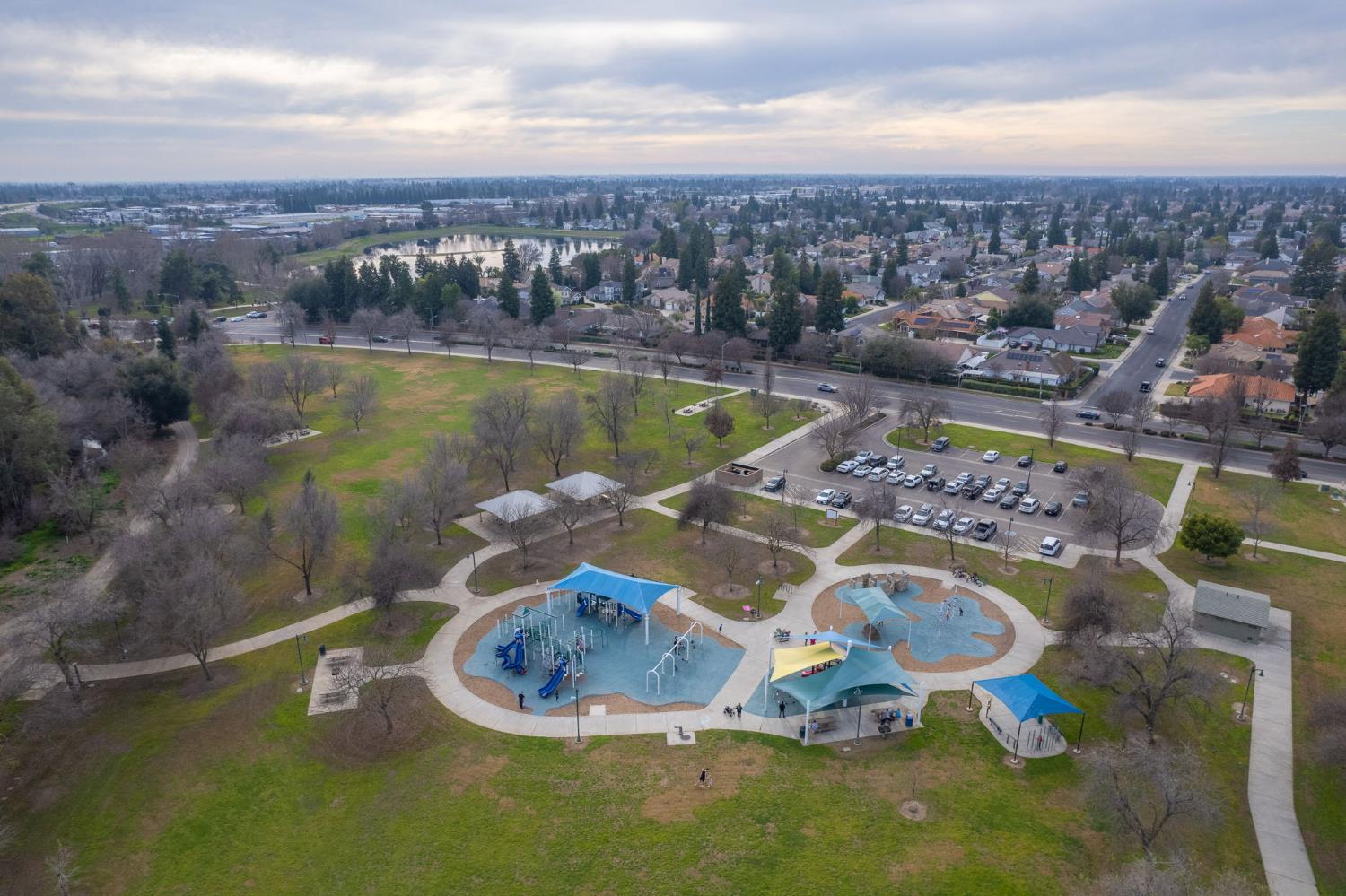 753 Bedford Ave, Clovis, CA 93611