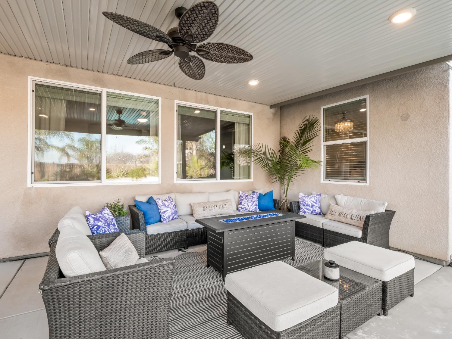 1719 N Whitmore Ave, Clovis, CA 93619