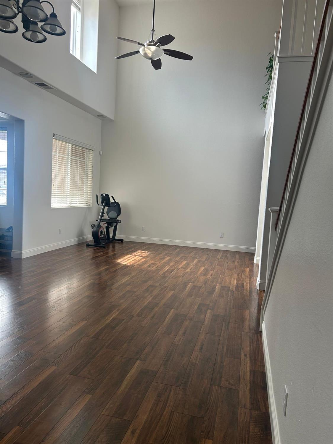 2963 Finchwood Ave, Clovis, CA 93611