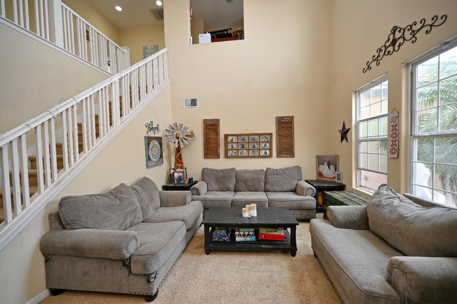 4793 N Emerald Peak Dr, Clovis, CA 93619