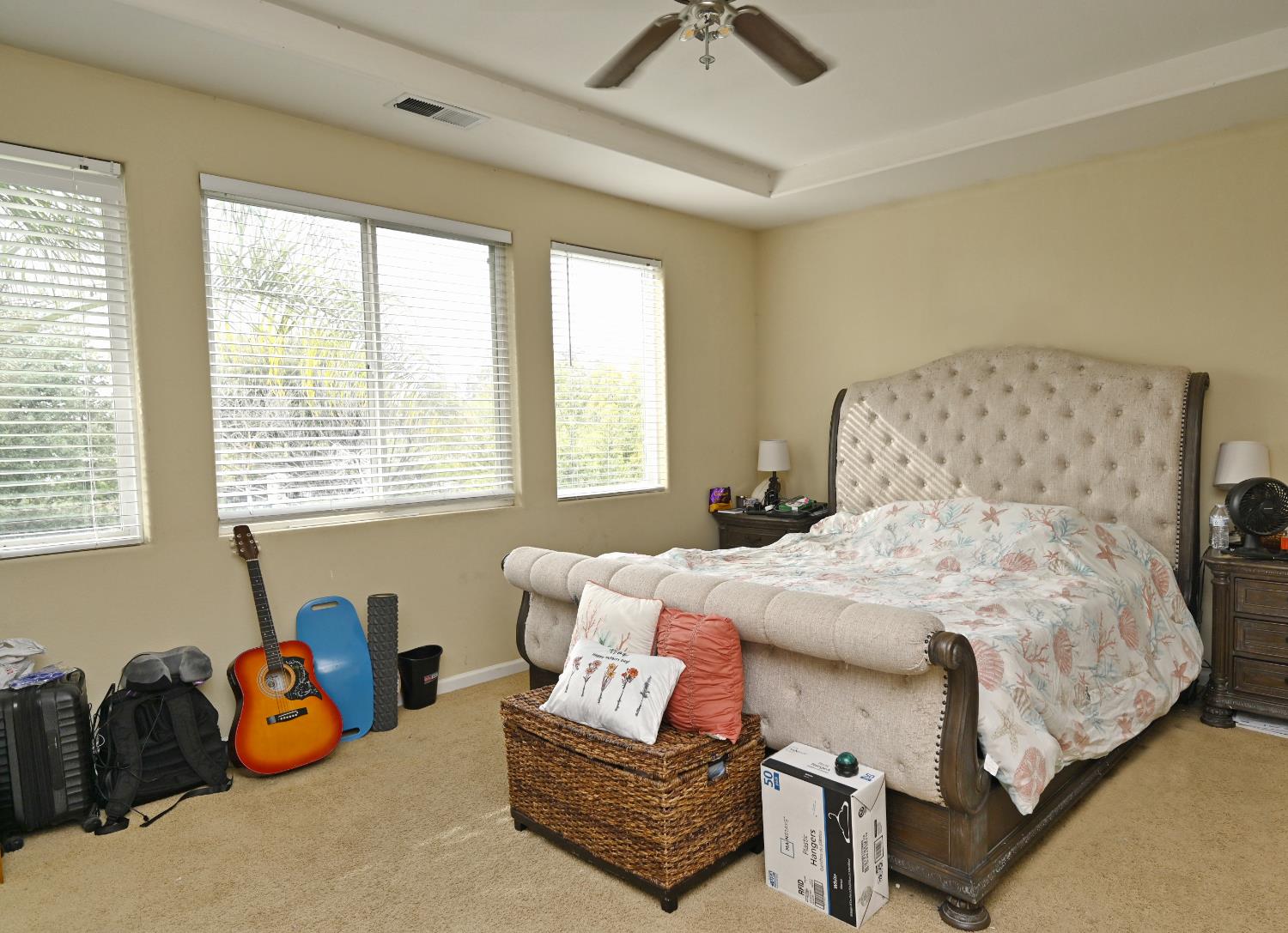 4793 N Emerald Peak Dr, Clovis, CA 93619