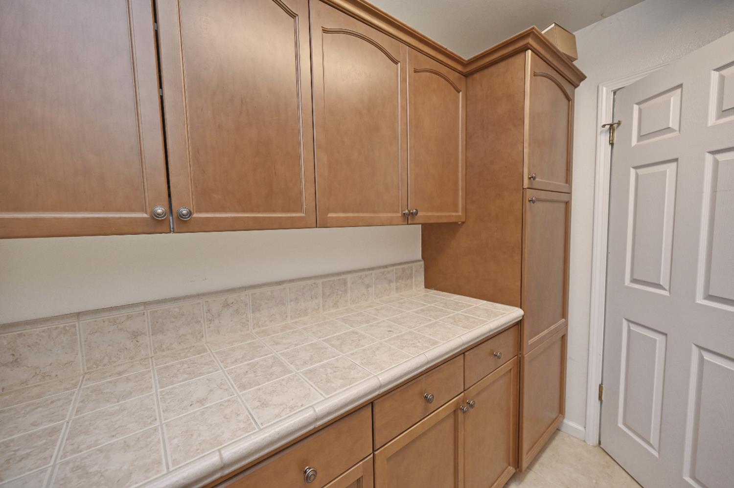 4793 N Emerald Peak Dr, Clovis, CA 93619