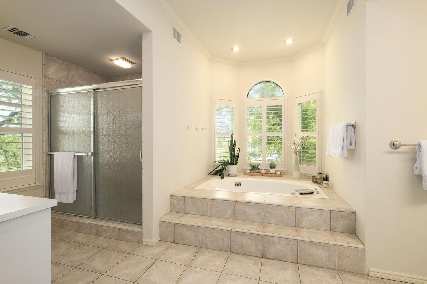 17159 Coyote Pass Ln, Clovis, CA 93619