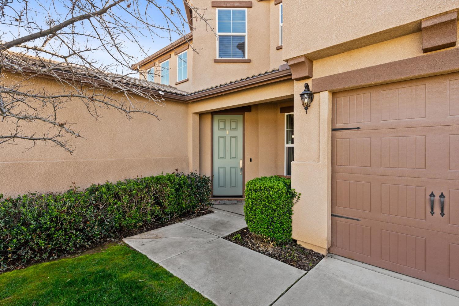 1814 N Notting Hill Ln, Clovis, CA 93619