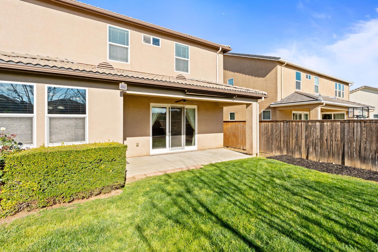 1814 N Notting Hill Ln, Clovis, CA 93619