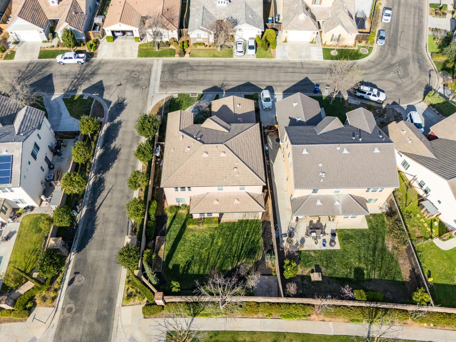 1814 N Notting Hill Ln, Clovis, CA 93619