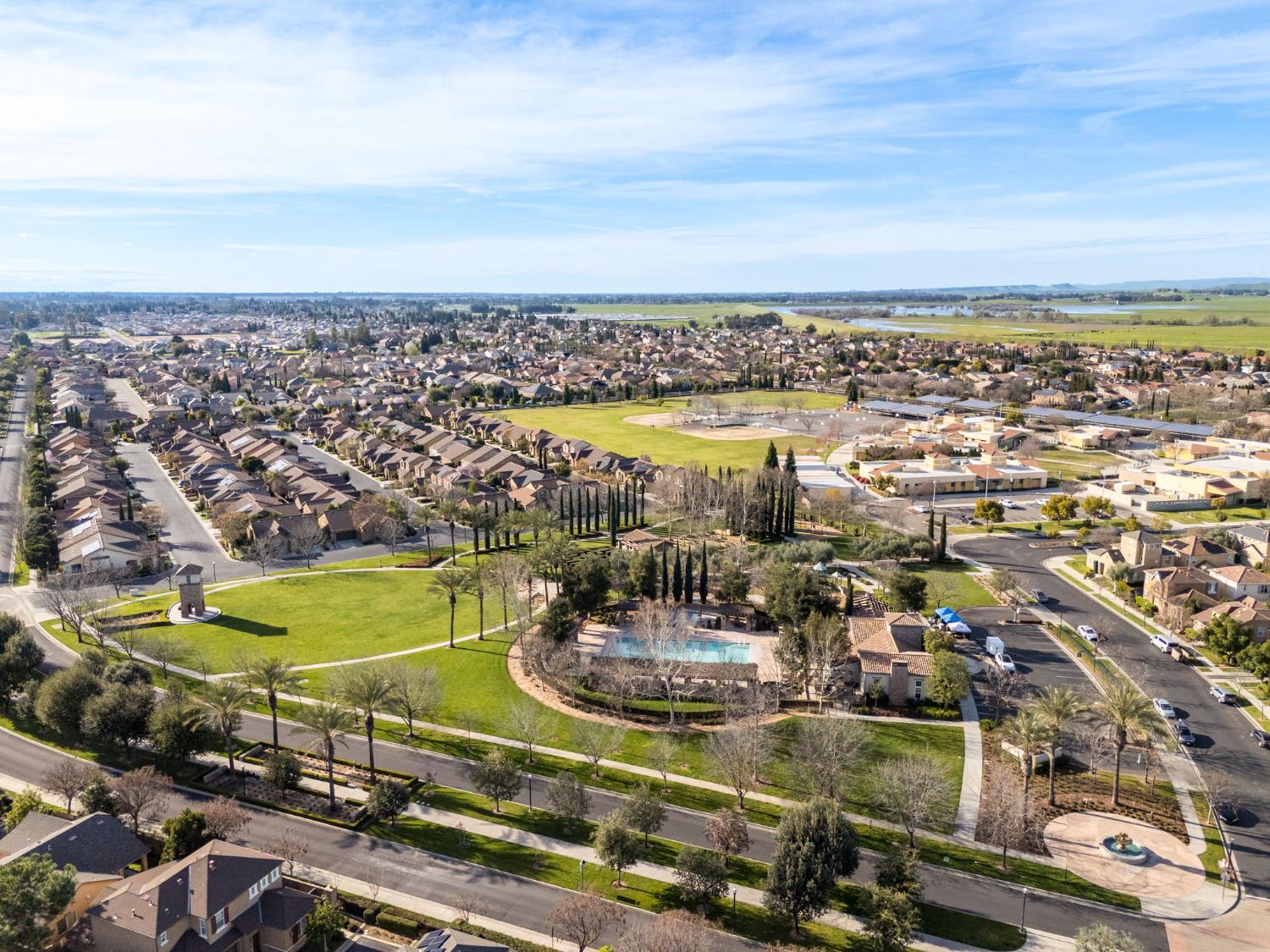 1814 N Notting Hill Ln, Clovis, CA 93619