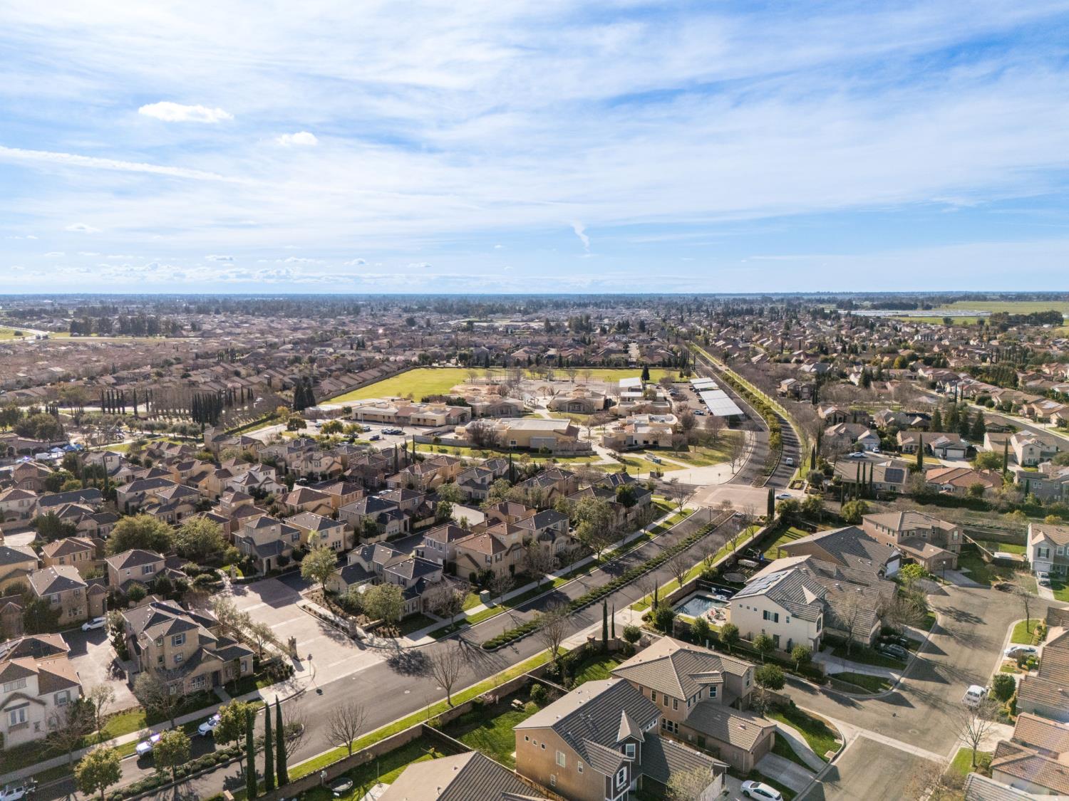 1814 N Notting Hill Ln, Clovis, CA 93619