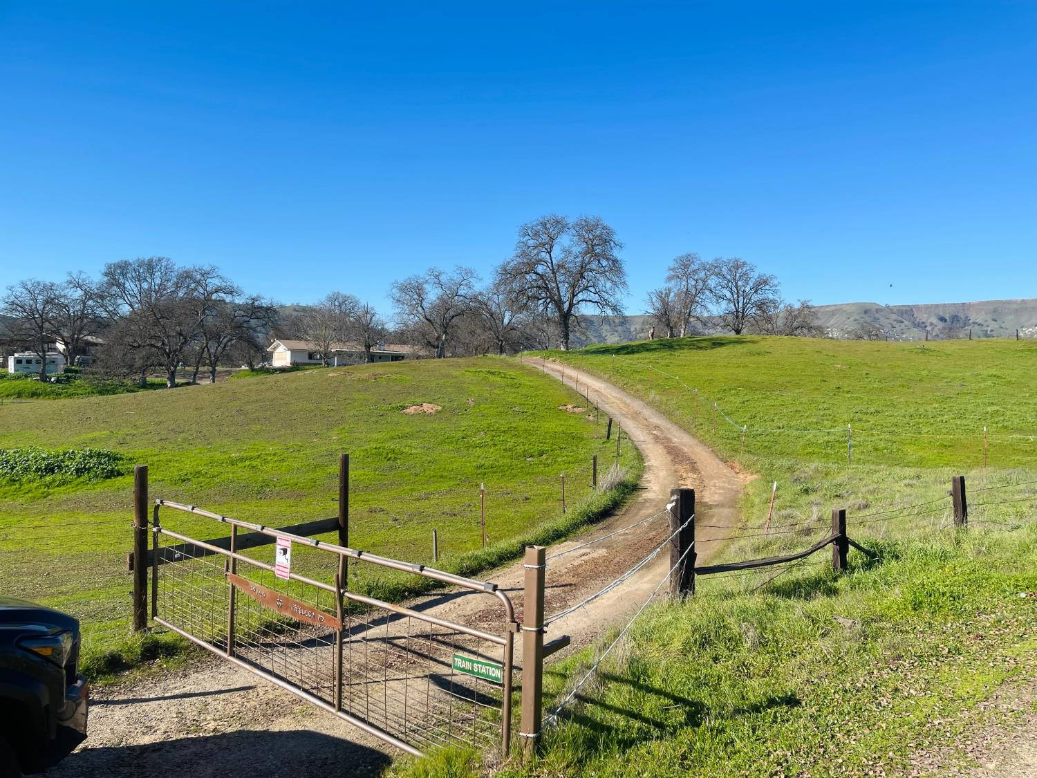 10740 Ferguson Rd, Clovis, CA 93619