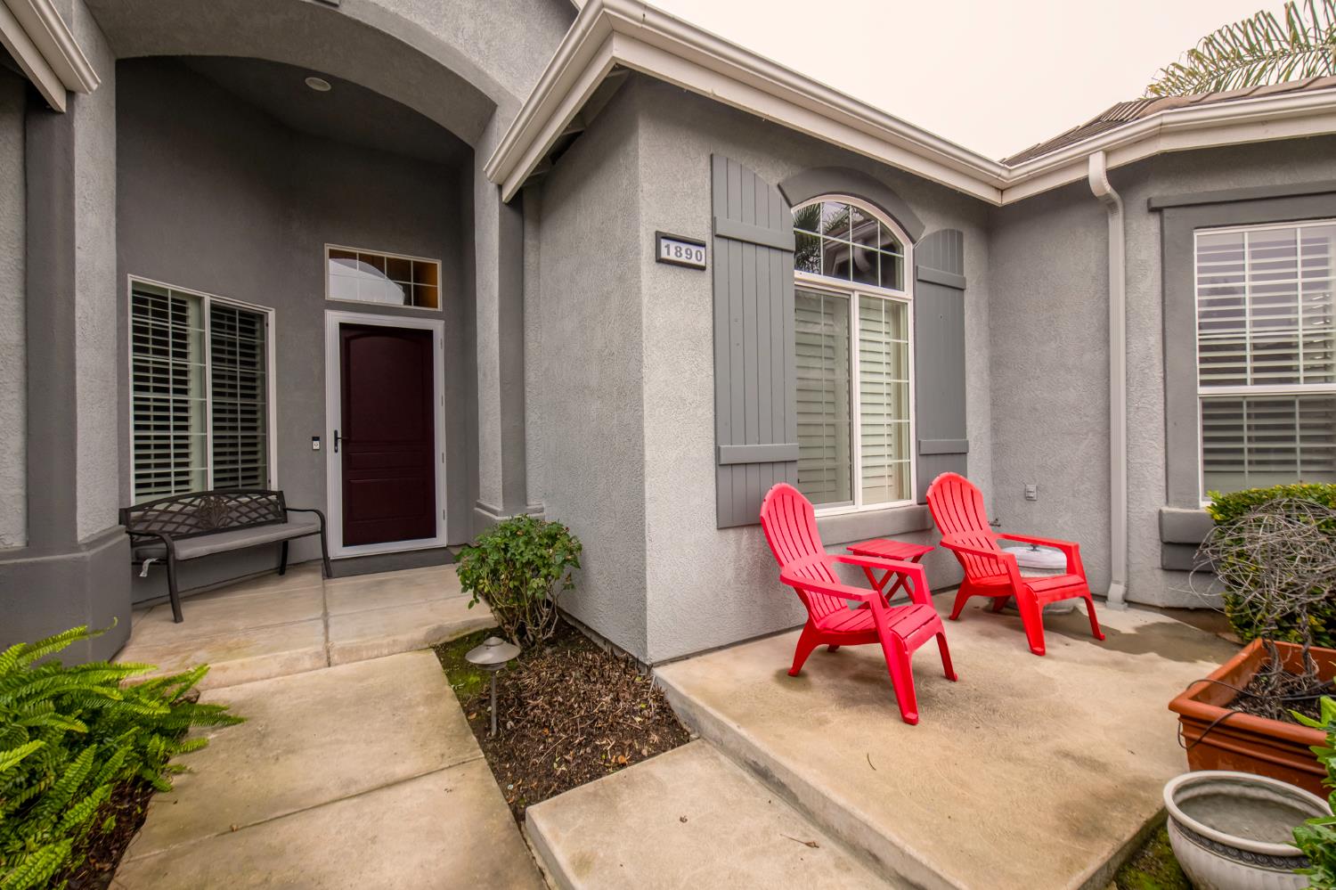 1890 N Hornet Ave, Clovis, CA 93619