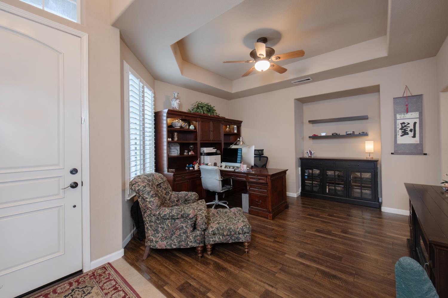 1890 N Hornet Ave, Clovis, CA 93619