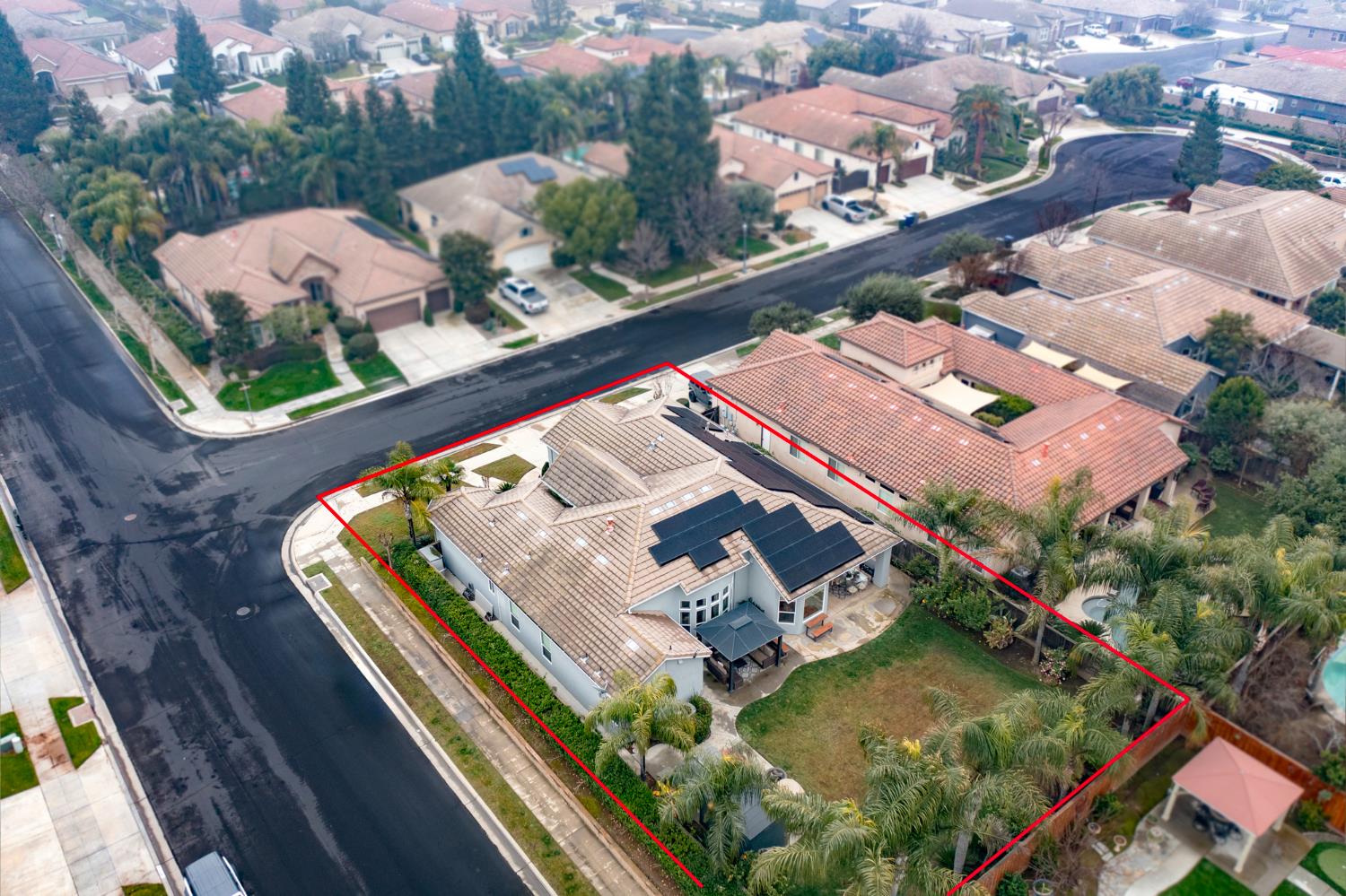 1890 N Hornet Ave, Clovis, CA 93619