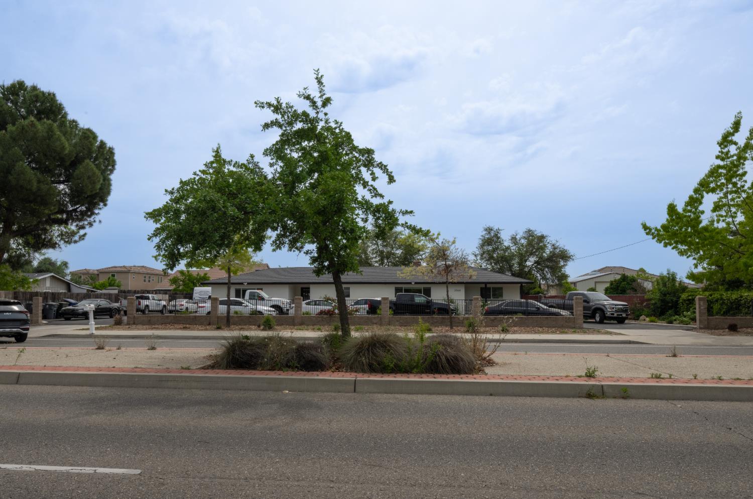 2064 Ashlan Ave, Clovis, CA 93611