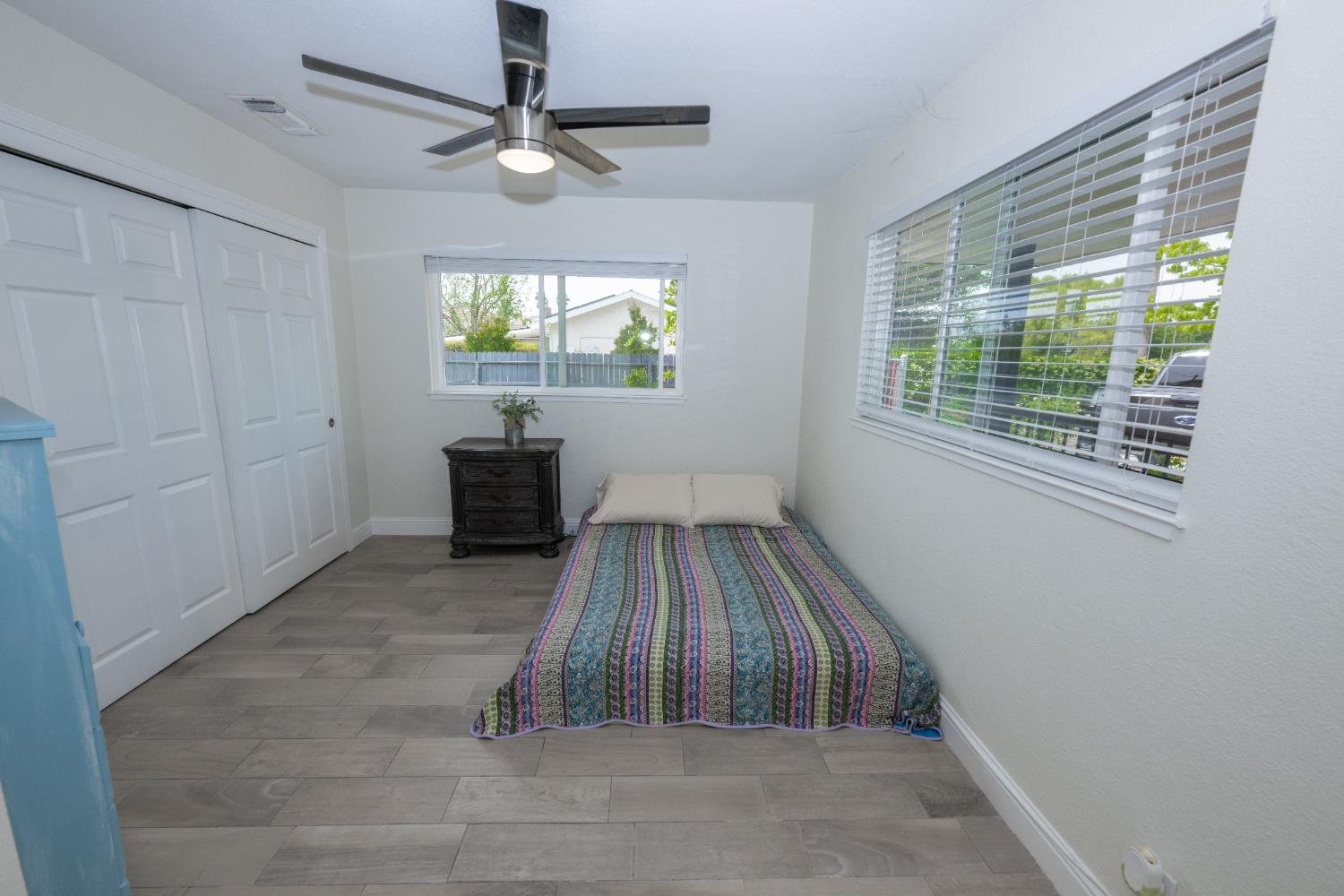 2064 Ashlan Ave, Clovis, CA 93611