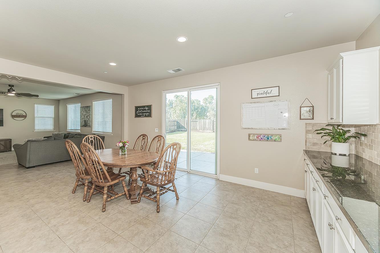 3883 Keats, Clovis, CA 93619