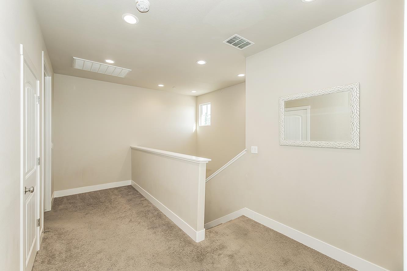 3883 Keats, Clovis, CA 93619