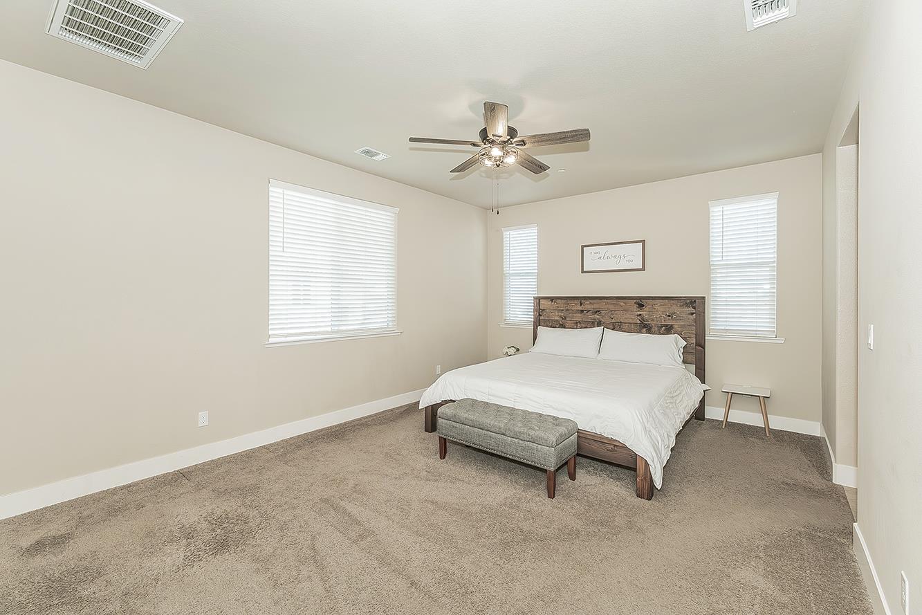 3883 Keats, Clovis, CA 93619