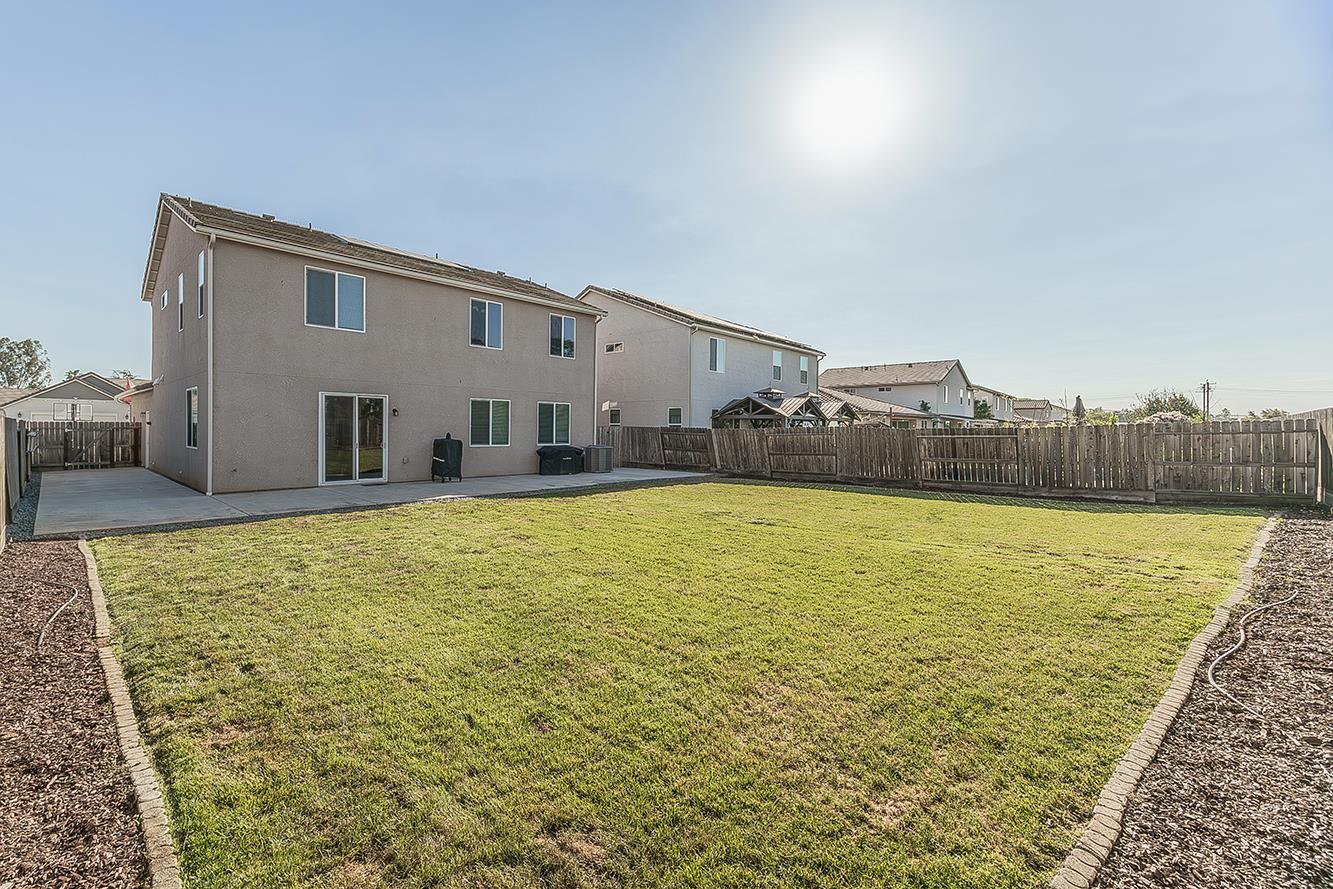 3883 Keats, Clovis, CA 93619