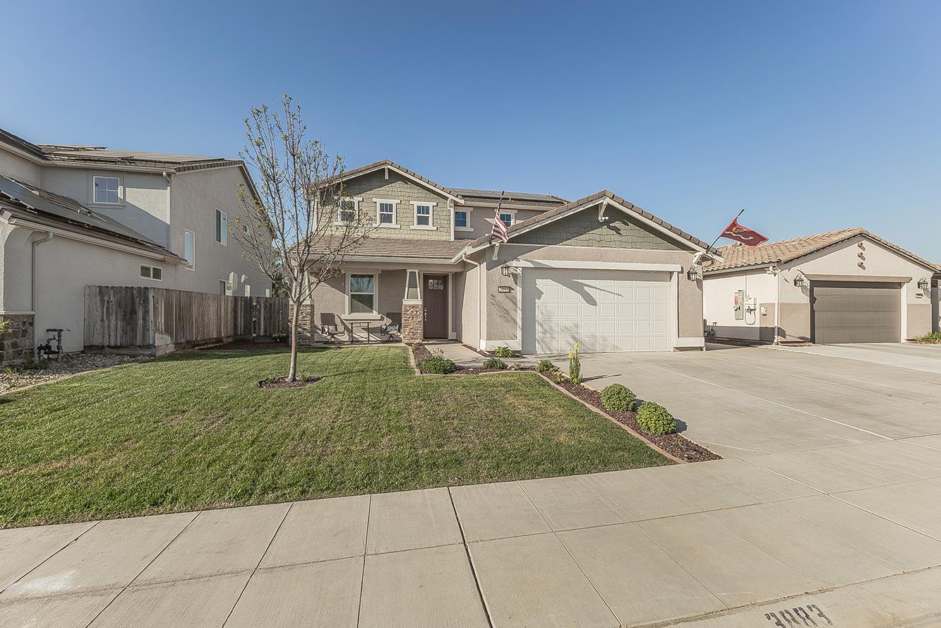 3883 Keats, Clovis, CA 93619