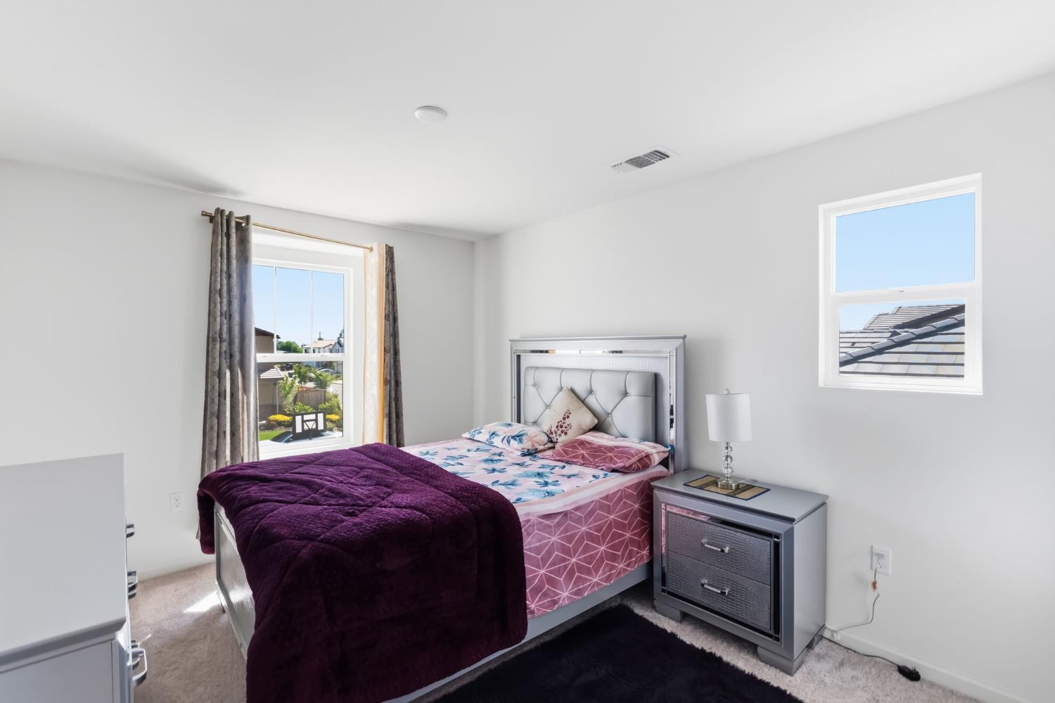 3562 E San Marino Ave, Clovis, CA 93619