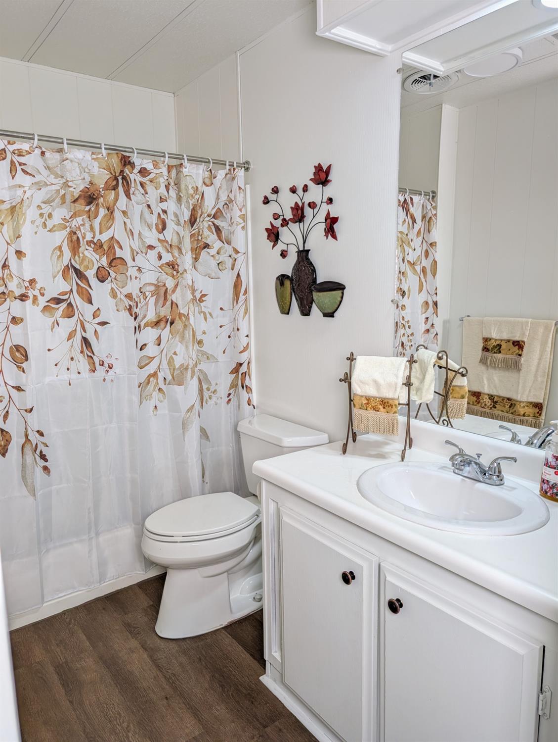 1001 Sylmar #30, Clovis, CA 93612