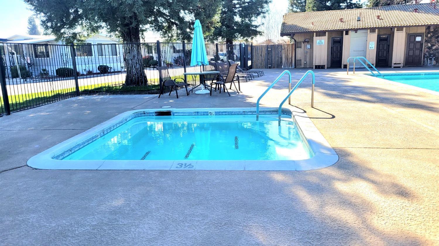 1001 Sylmar #30, Clovis, CA 93612