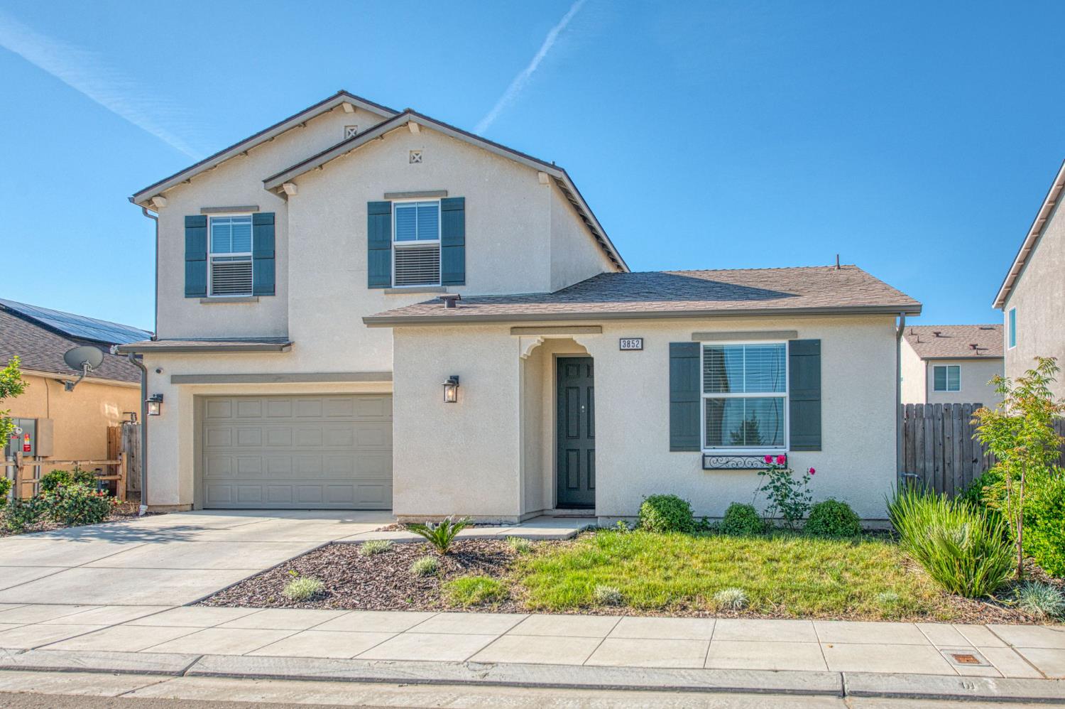 3852 Morris Ave, Clovis, CA 93619