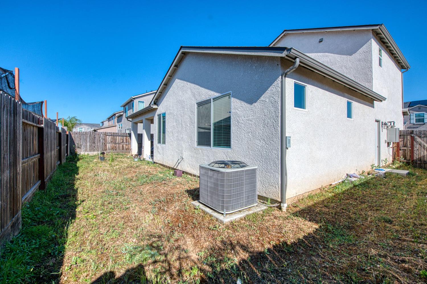 3852 Morris Ave, Clovis, CA 93619