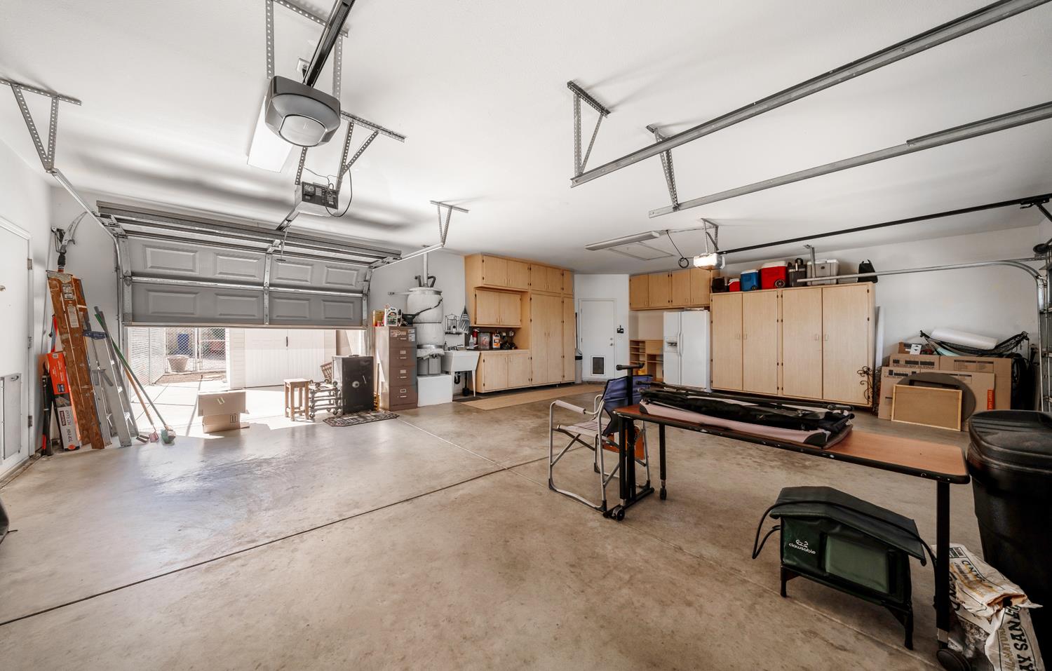 1774 N Homsy Ave, Clovis, CA 93619