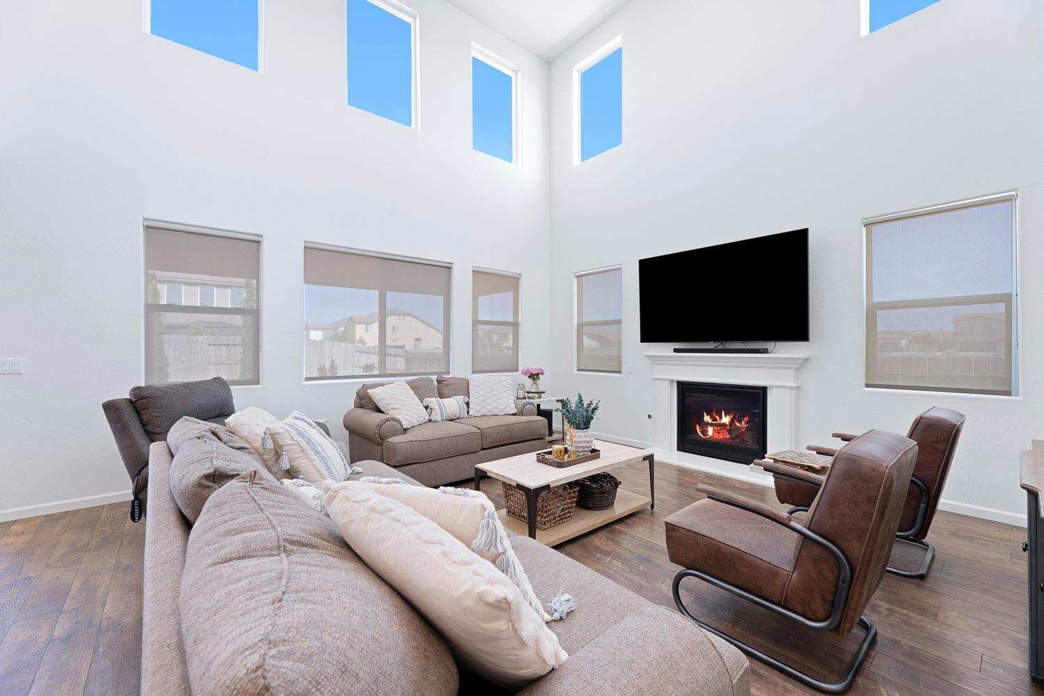 1006 La Canada Ave, Clovis, CA 93619