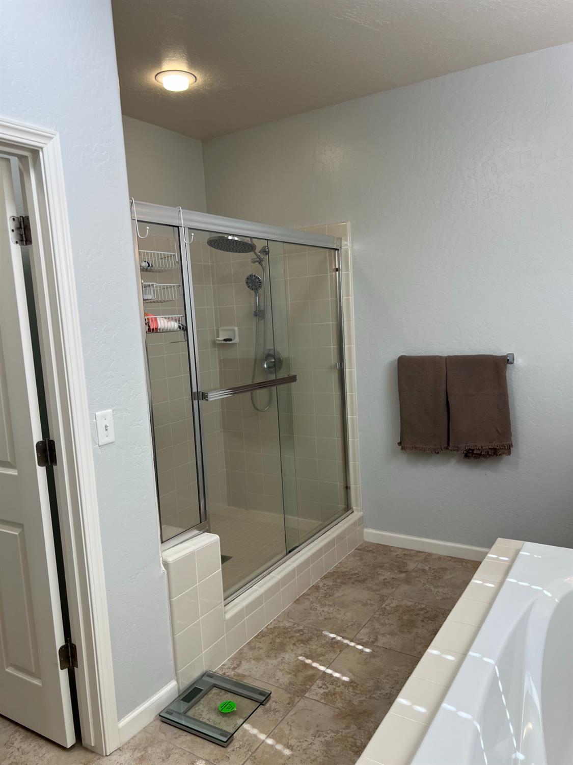 3742 Wrenwood Ave, Clovis, CA 93619