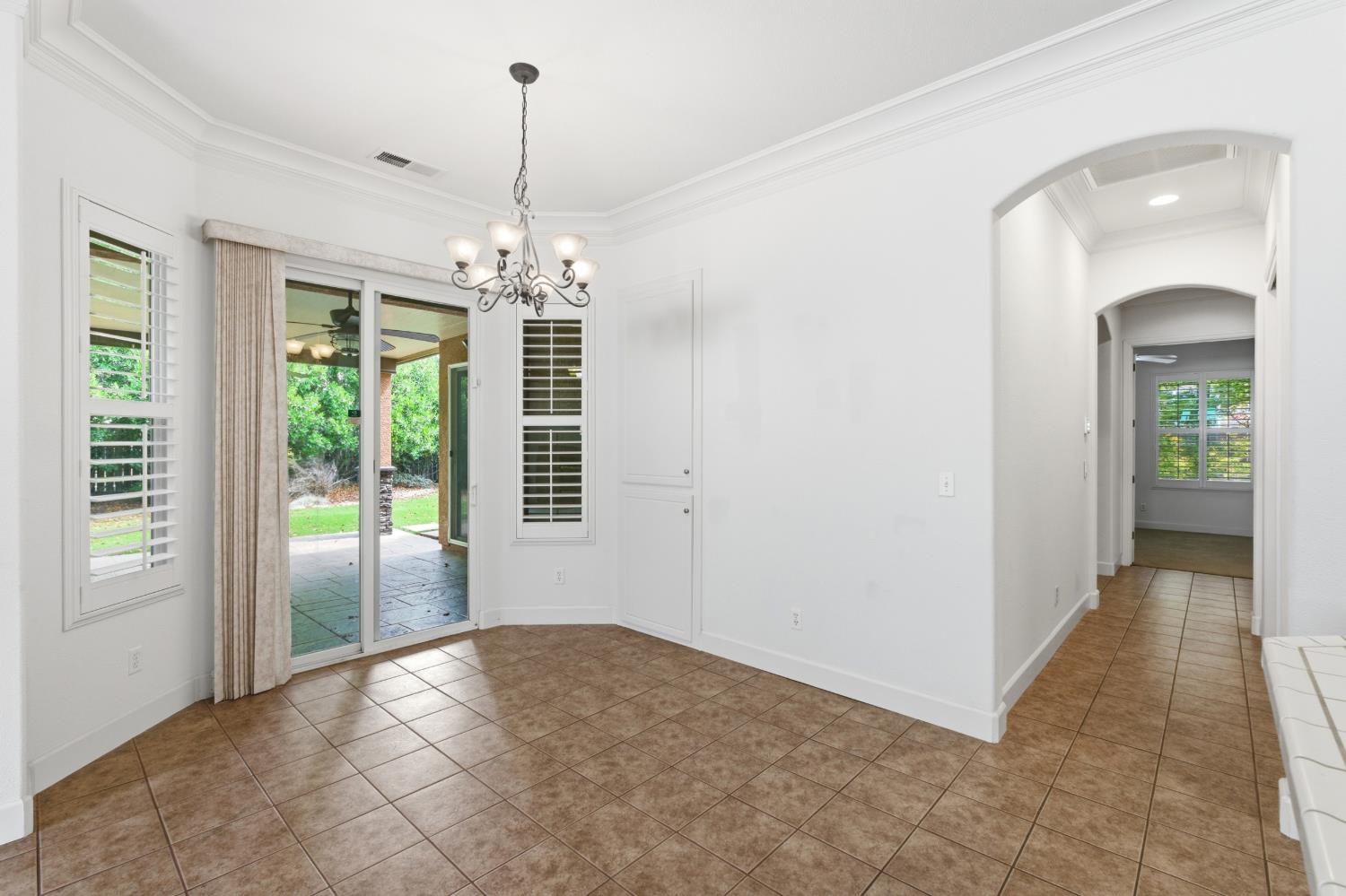 3063 Everglade Ave, Clovis, CA 93619
