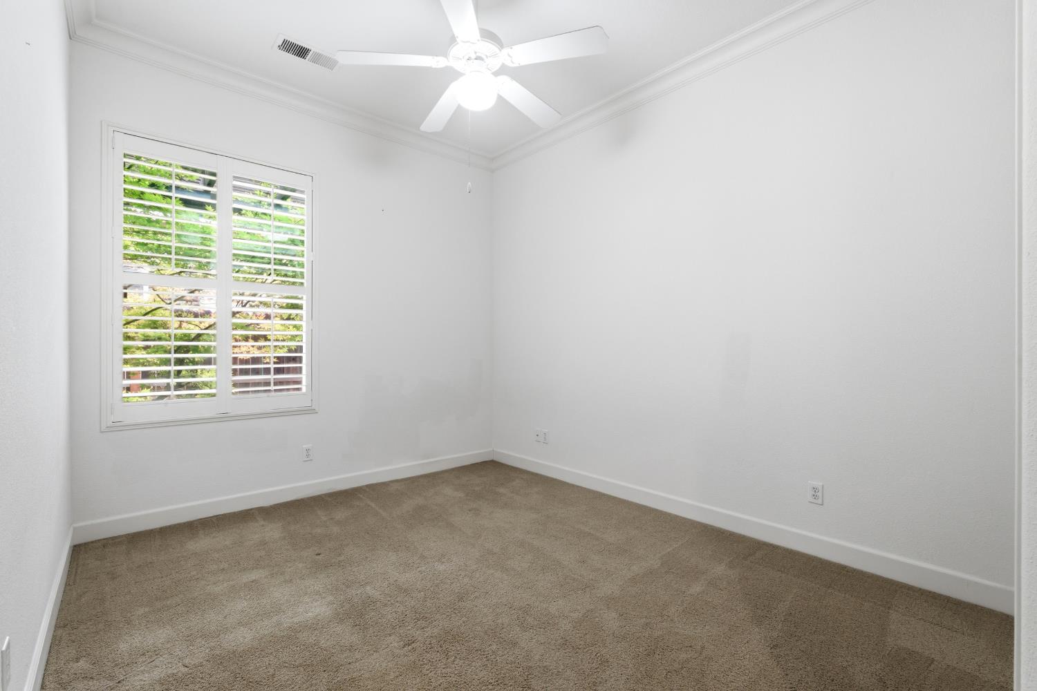 3063 Everglade Ave, Clovis, CA 93619