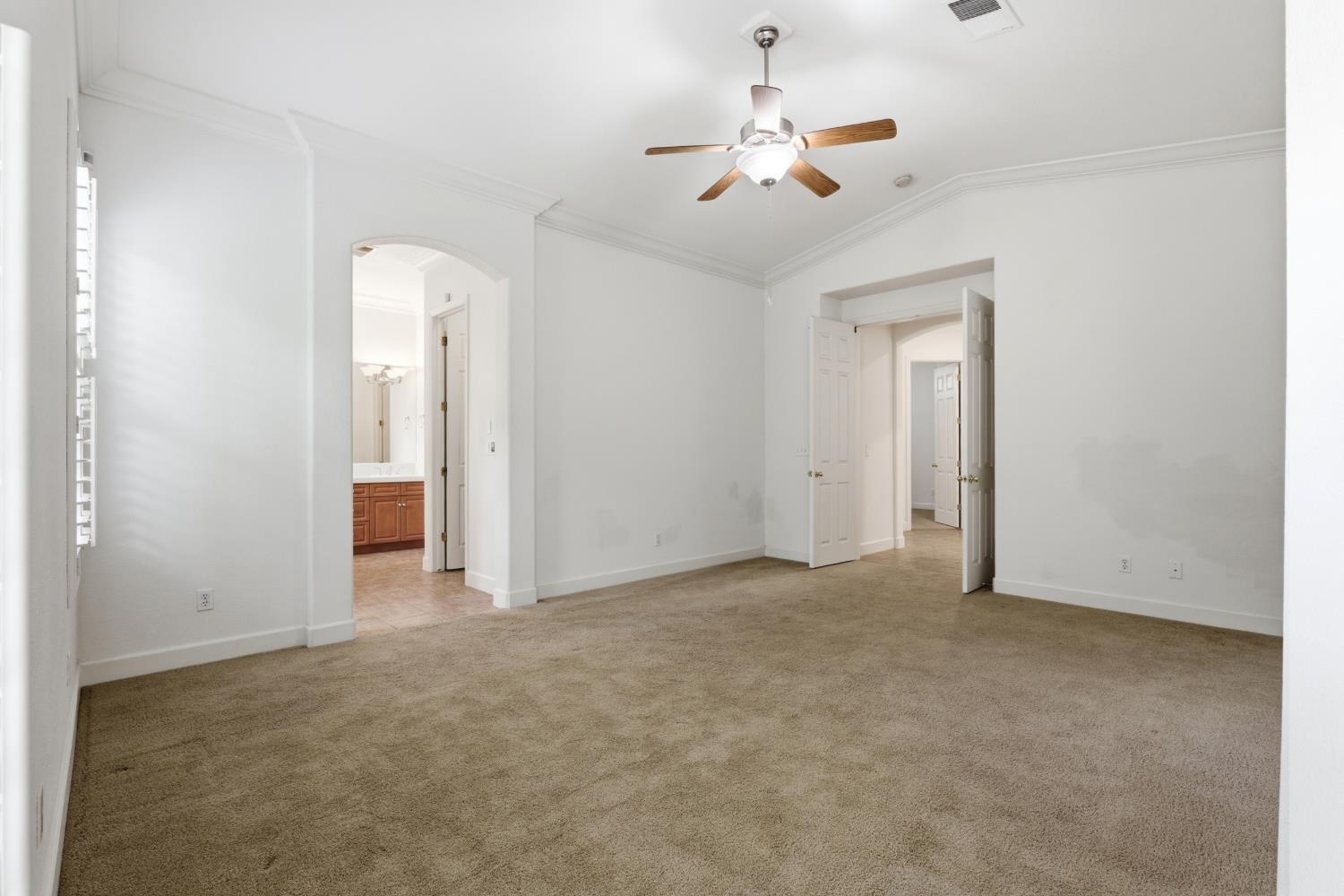 3063 Everglade Ave, Clovis, CA 93619