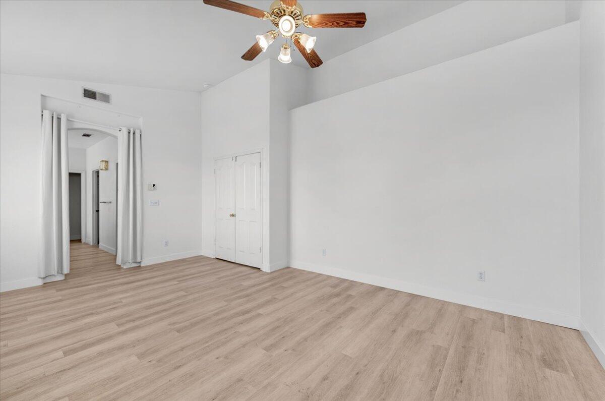 2162 Decatur Ave, Clovis, CA 93611