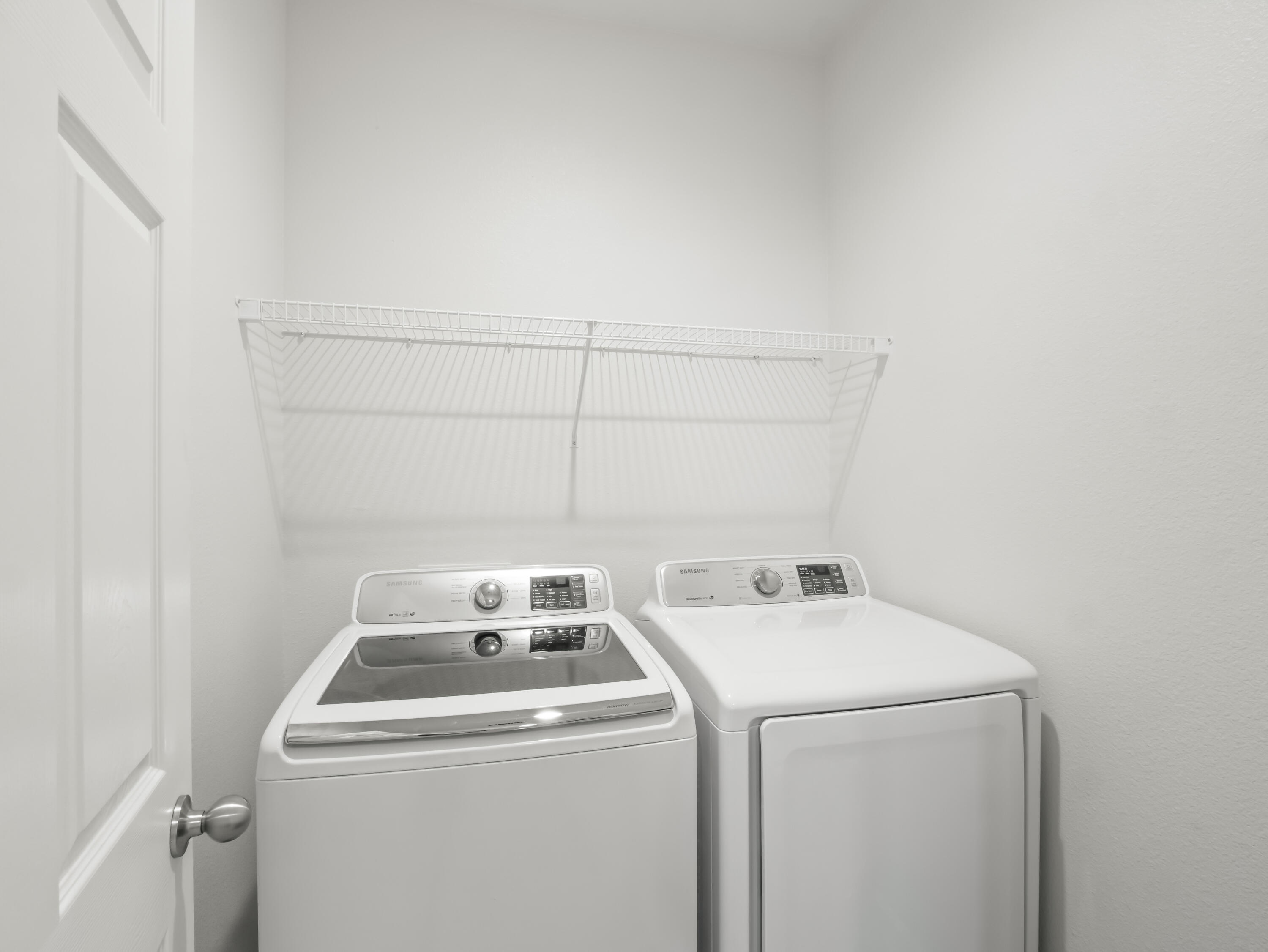 2318 Lombard Ln, Clovis, CA 93611